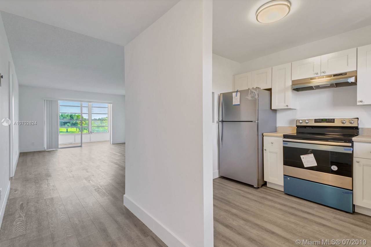 9401 Sunrise Lakes Blvd - Photo 1