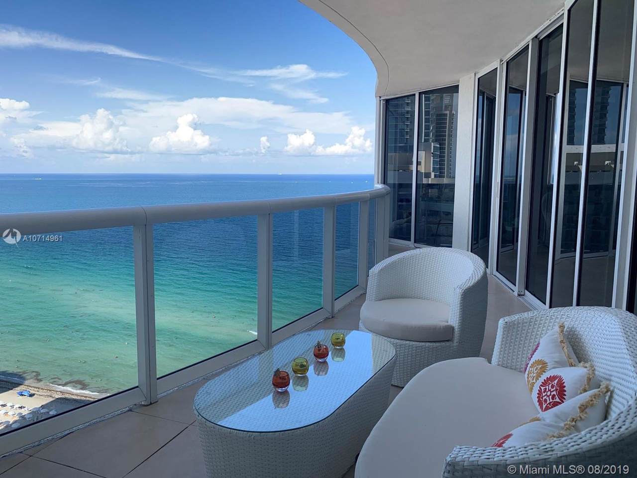 17201 Collins Ave - Photo 1