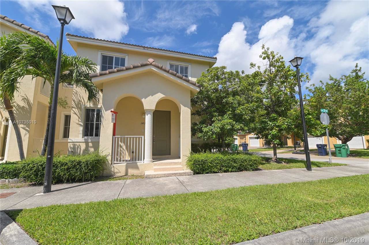 14319 274th Way - Photo 1