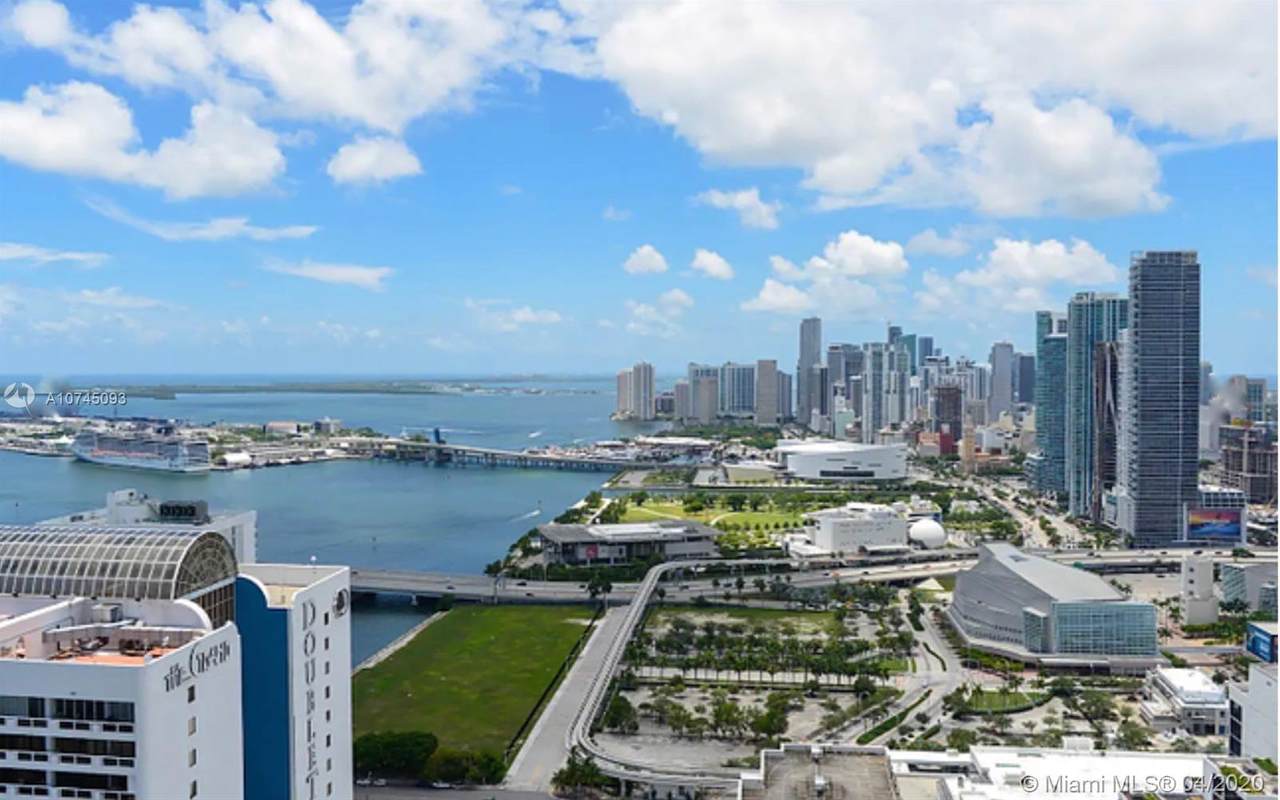 1750 Bayshore Dr - Photo 1