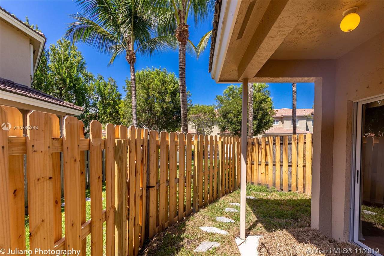 2212 23rd Rd - Photo 1