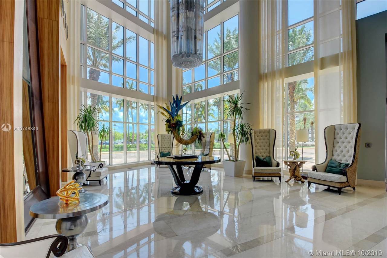 1 Ocean Blvd - Photo 1