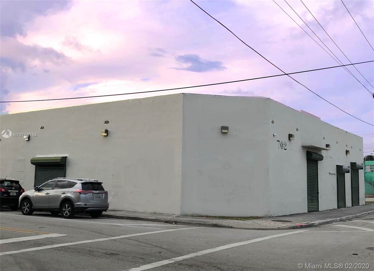 702 5th Ave - Photo 1