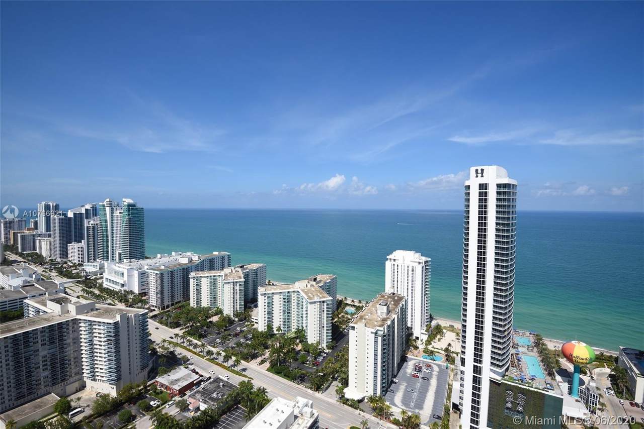 4010 Ocean Dr - Photo 1