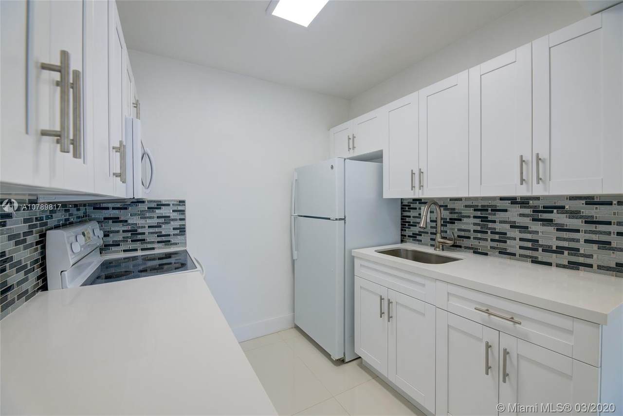 400 Minorca Ave - Photo 1