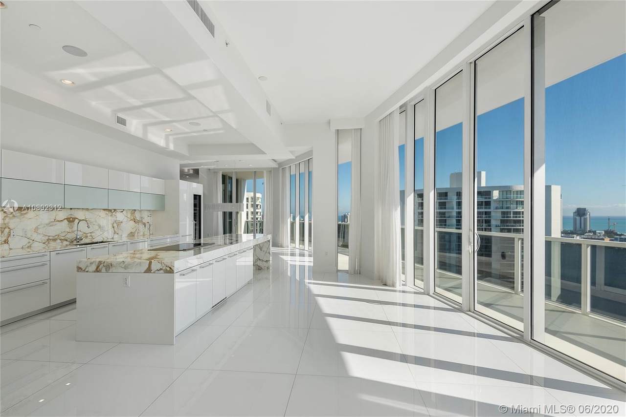 4100 Island Blvd - Photo 1