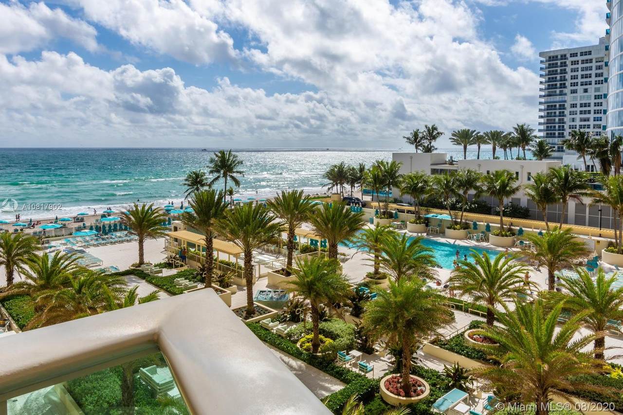 2501 Ocean Dr - Photo 1