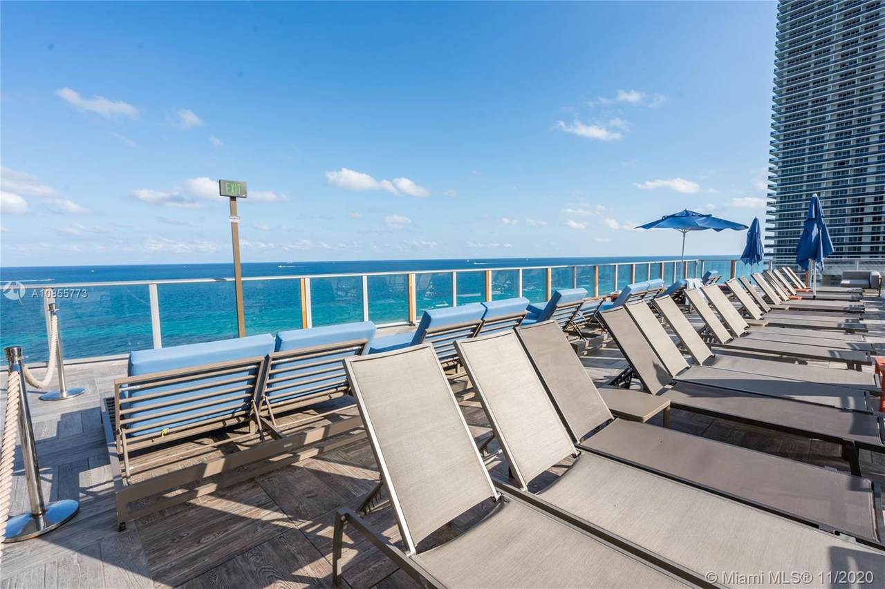 4111 Ocean Dr - Photo 1