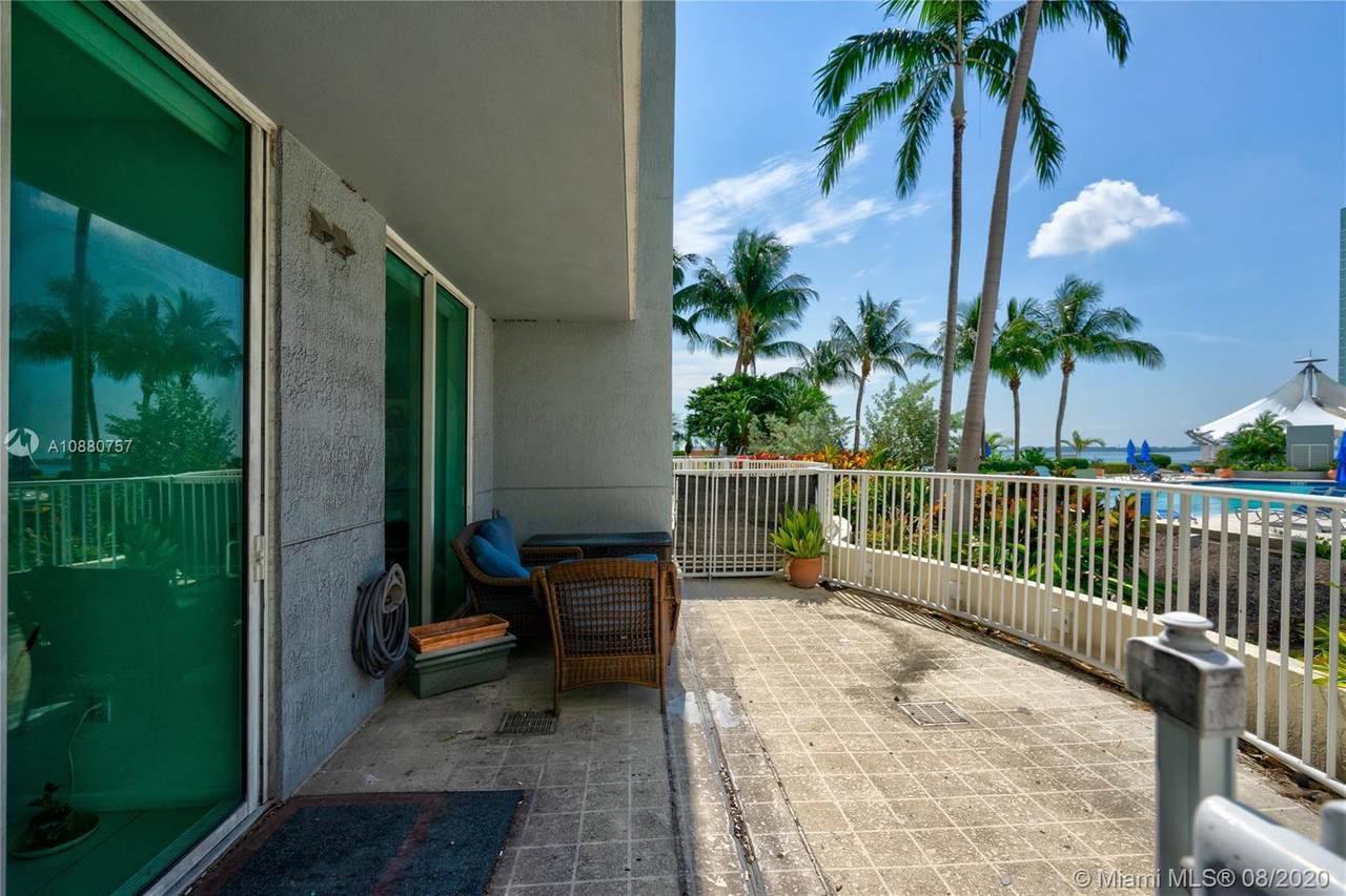 244 Biscayne Blvd - Photo 1