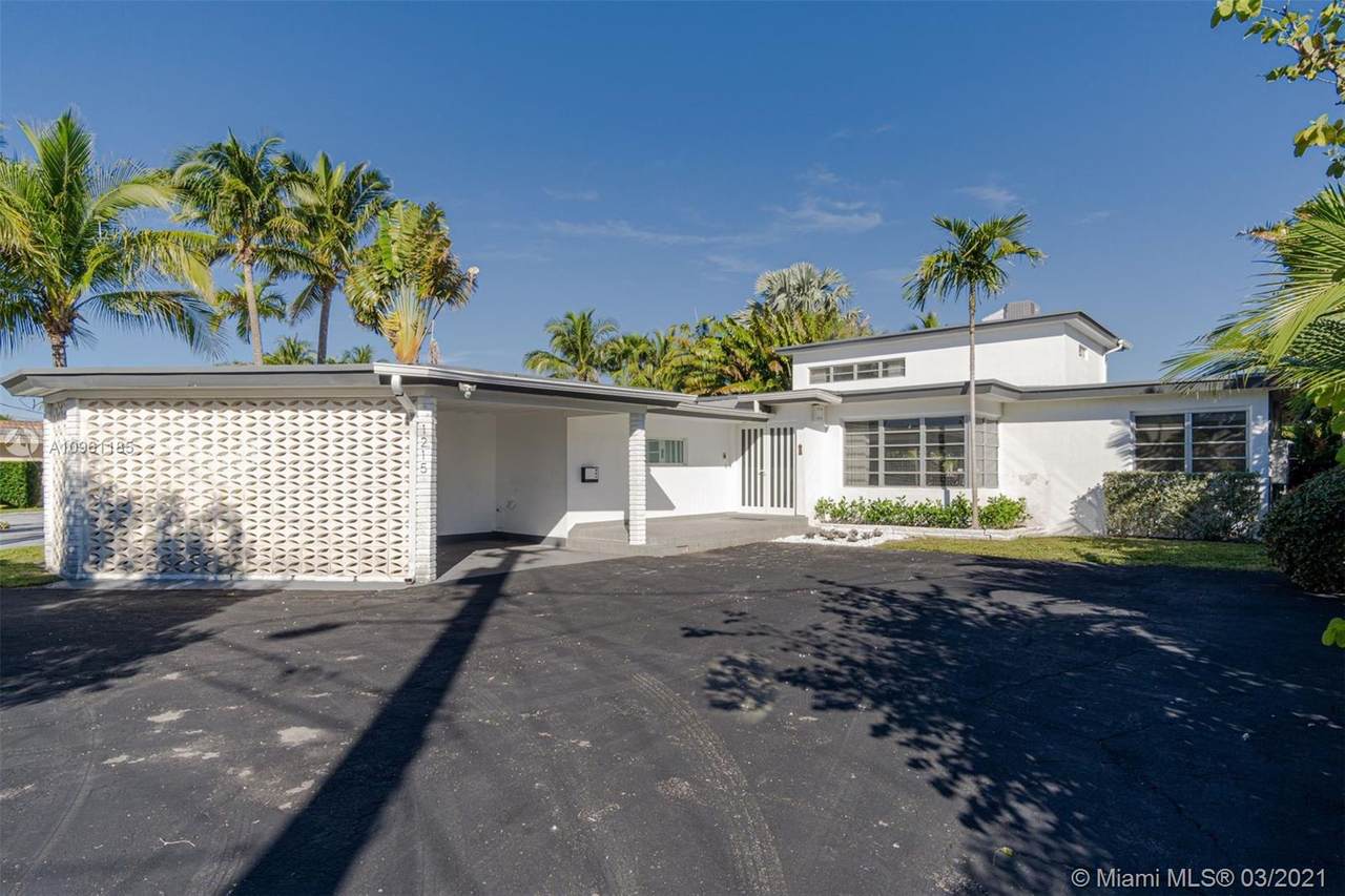 1215 Daytonia Rd - Photo 1