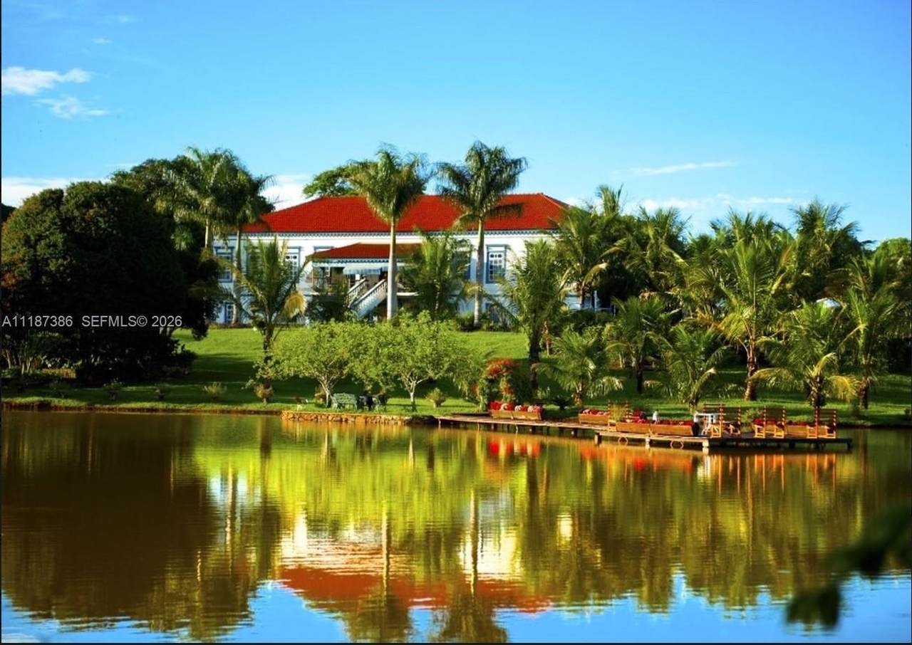 https://bt-photos.global.ssl.fastly.net/miami/1280_boomver_4_A11187386-2.jpg