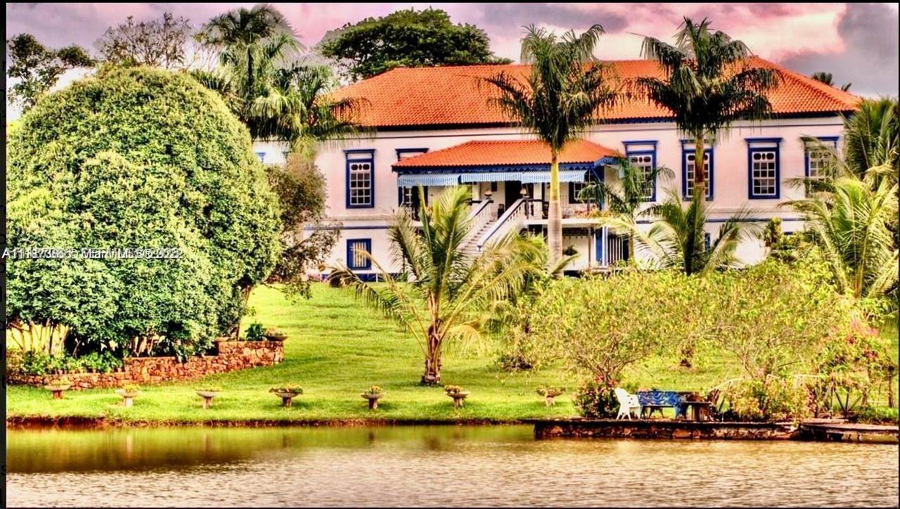 https://bt-photos.global.ssl.fastly.net/miami/1280_boomver_4_A11187386-2.jpg