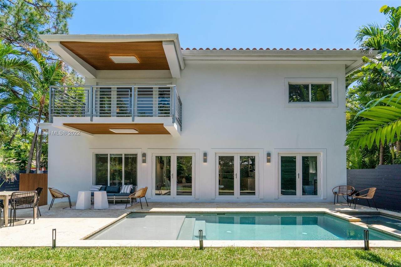 2315 Tequesta Ln - Photo 1