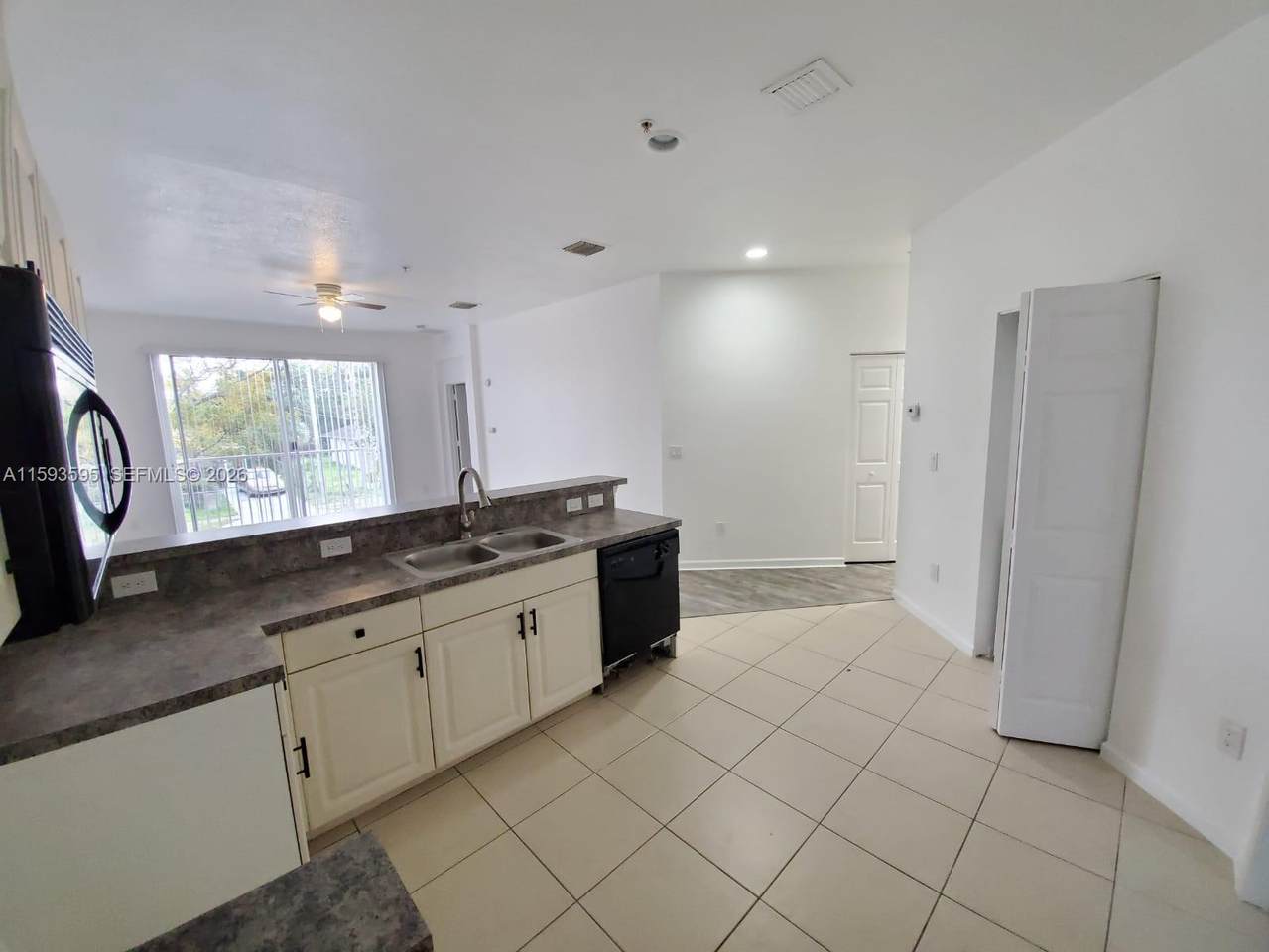 1945 Marsh Harbor Dr - Photo 1