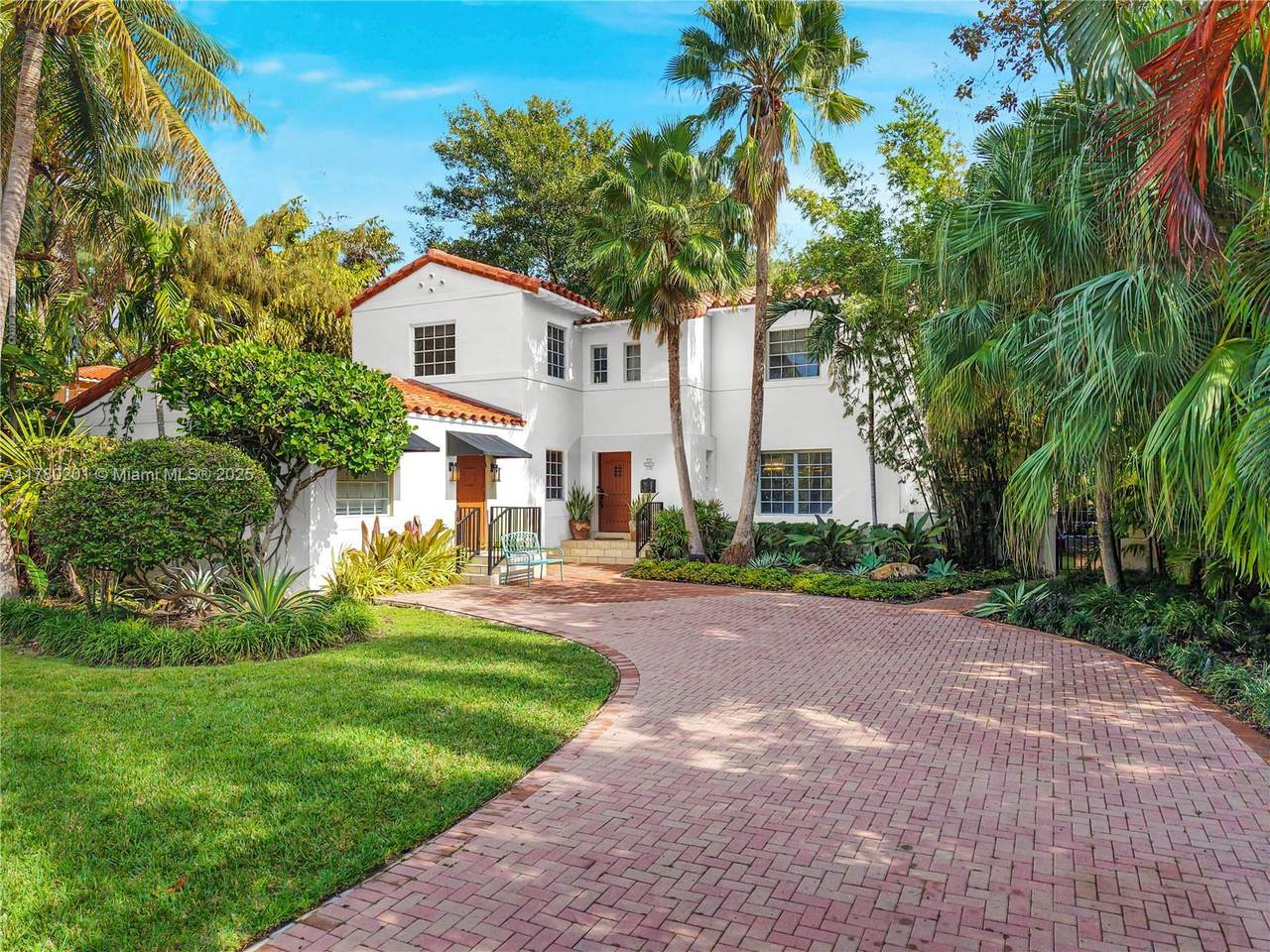 4545 Nautilus Ct - Photo 1