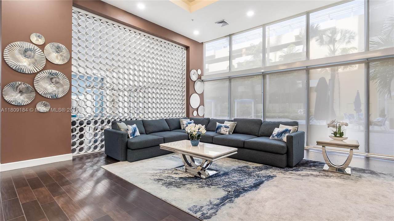 18800 29th Ave - Photo 1