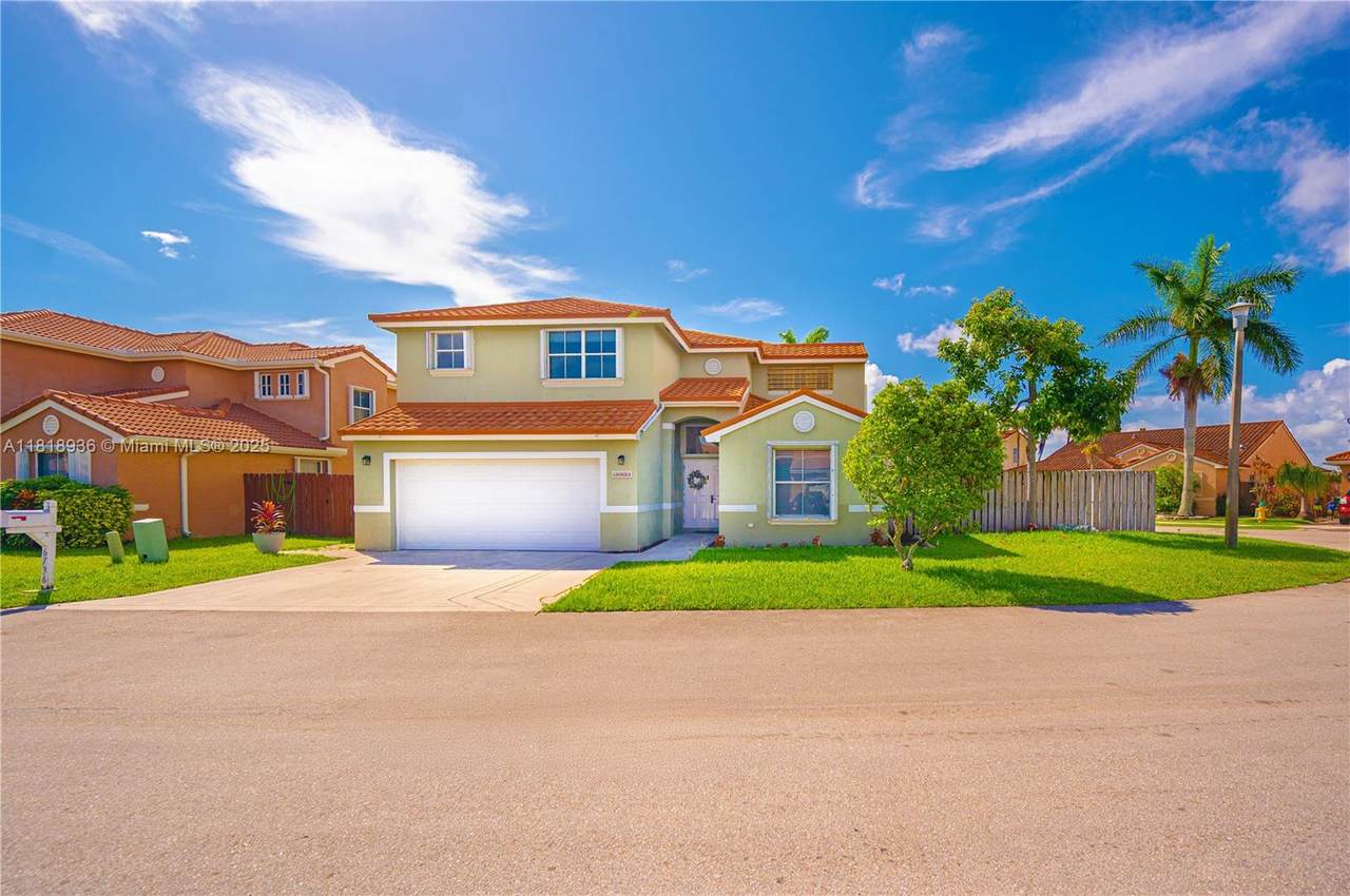 6736 Schooner Ter - Photo 1