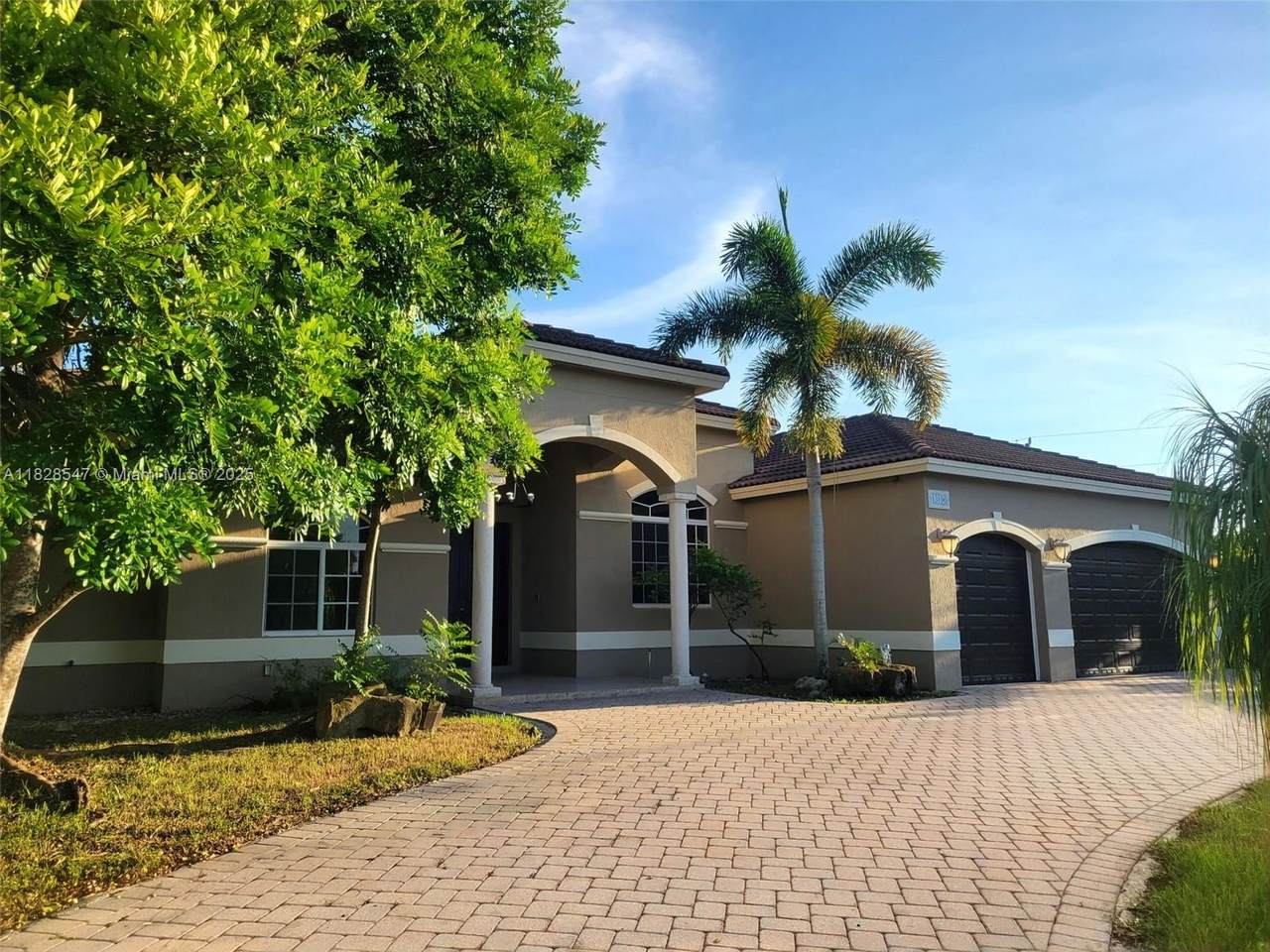 13196 190th St - Photo 1