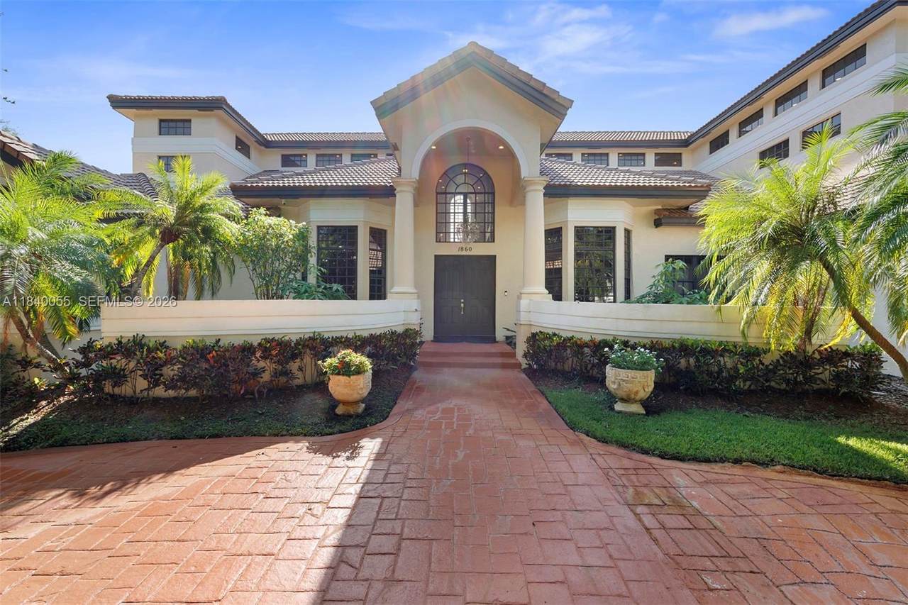 https://bt-photos.global.ssl.fastly.net/miami/1280_boomver_4_A11840055-2.jpg