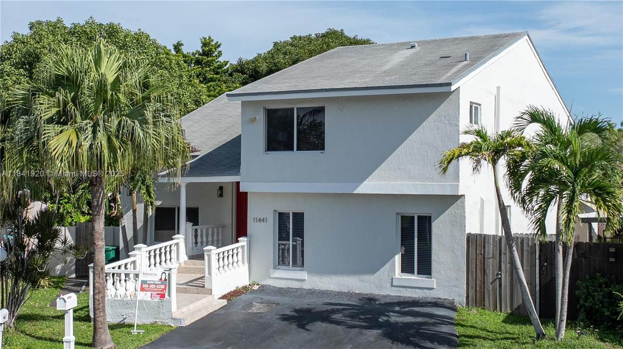https://bt-photos.global.ssl.fastly.net/miami/1280_boomver_4_A11841920-2.jpg