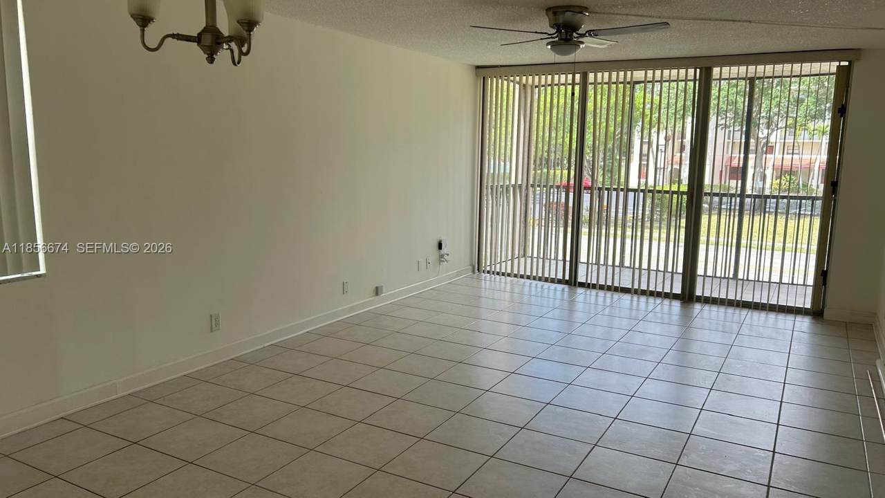 https://bt-photos.global.ssl.fastly.net/miami/1280_boomver_3_A11856674-2.jpg