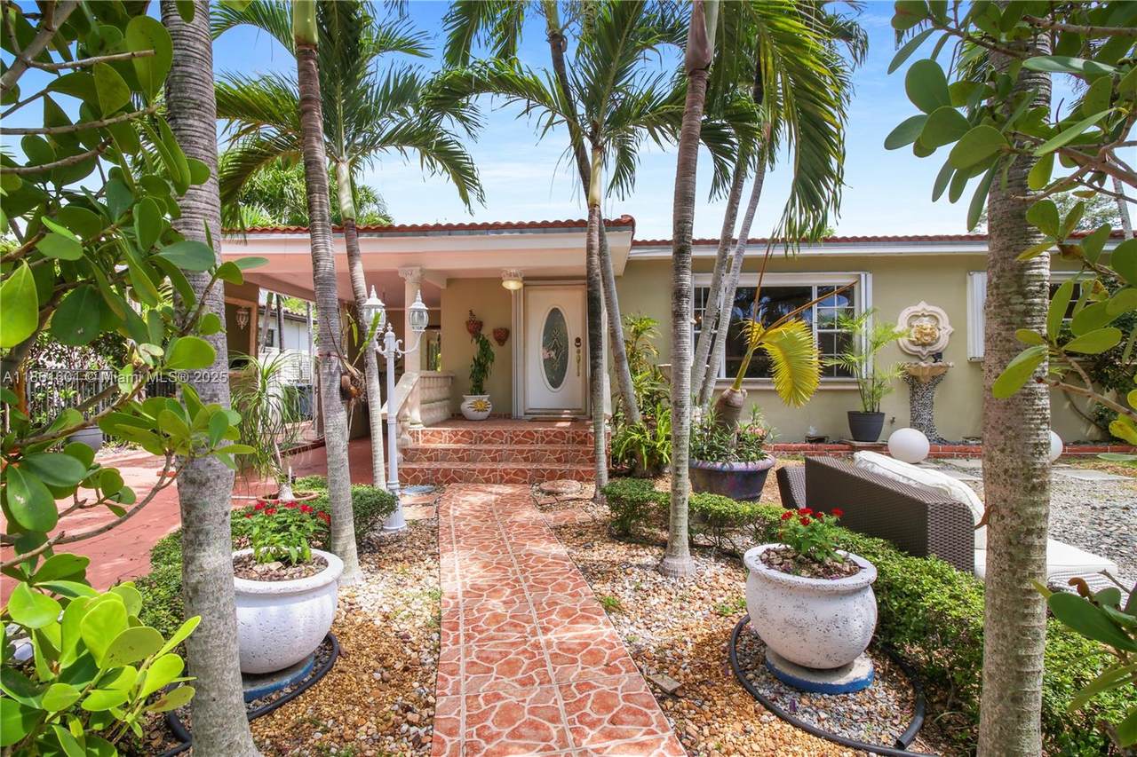 https://bt-photos.global.ssl.fastly.net/miami/1280_boomver_4_A11861601-2.jpg