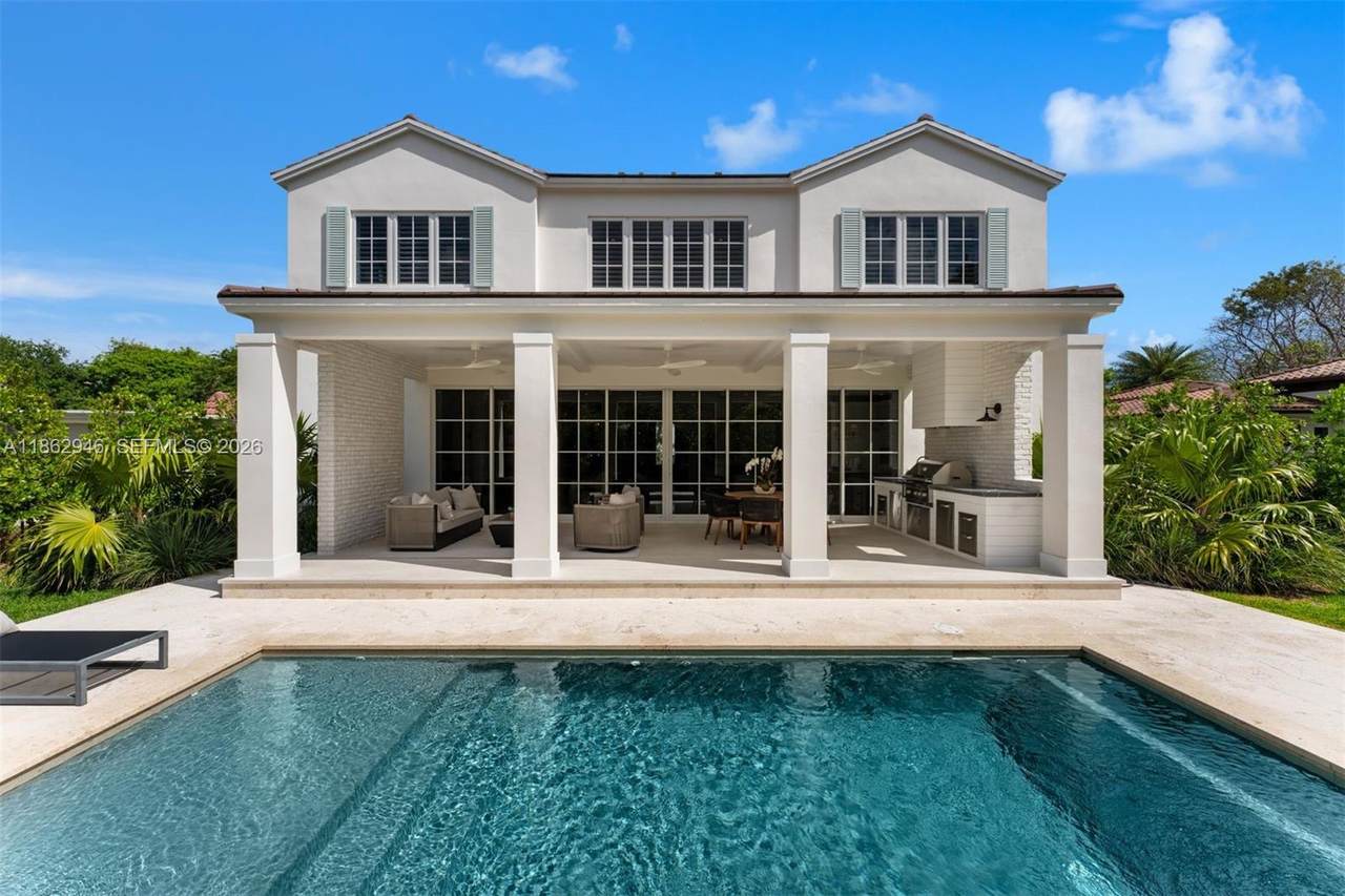 https://bt-photos.global.ssl.fastly.net/miami/1280_boomver_4_A11862946-2.jpg