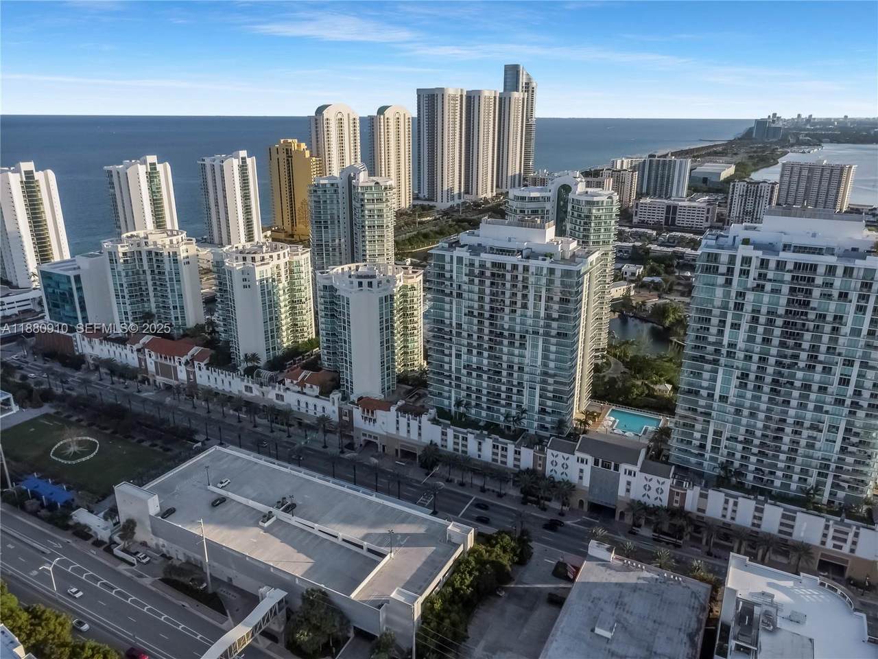 https://bt-photos.global.ssl.fastly.net/miami/1280_boomver_4_A11880910-2.jpg