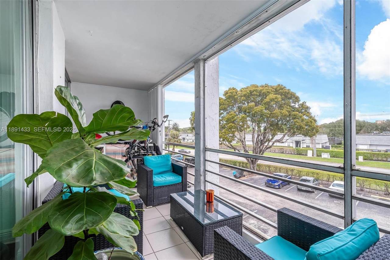 6923 Cypress Rd - Photo 1