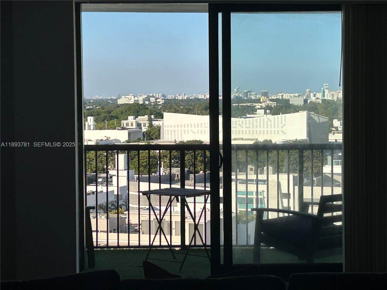 https://bt-photos.global.ssl.fastly.net/miami/1280_boomver_4_A11893781-2.jpg