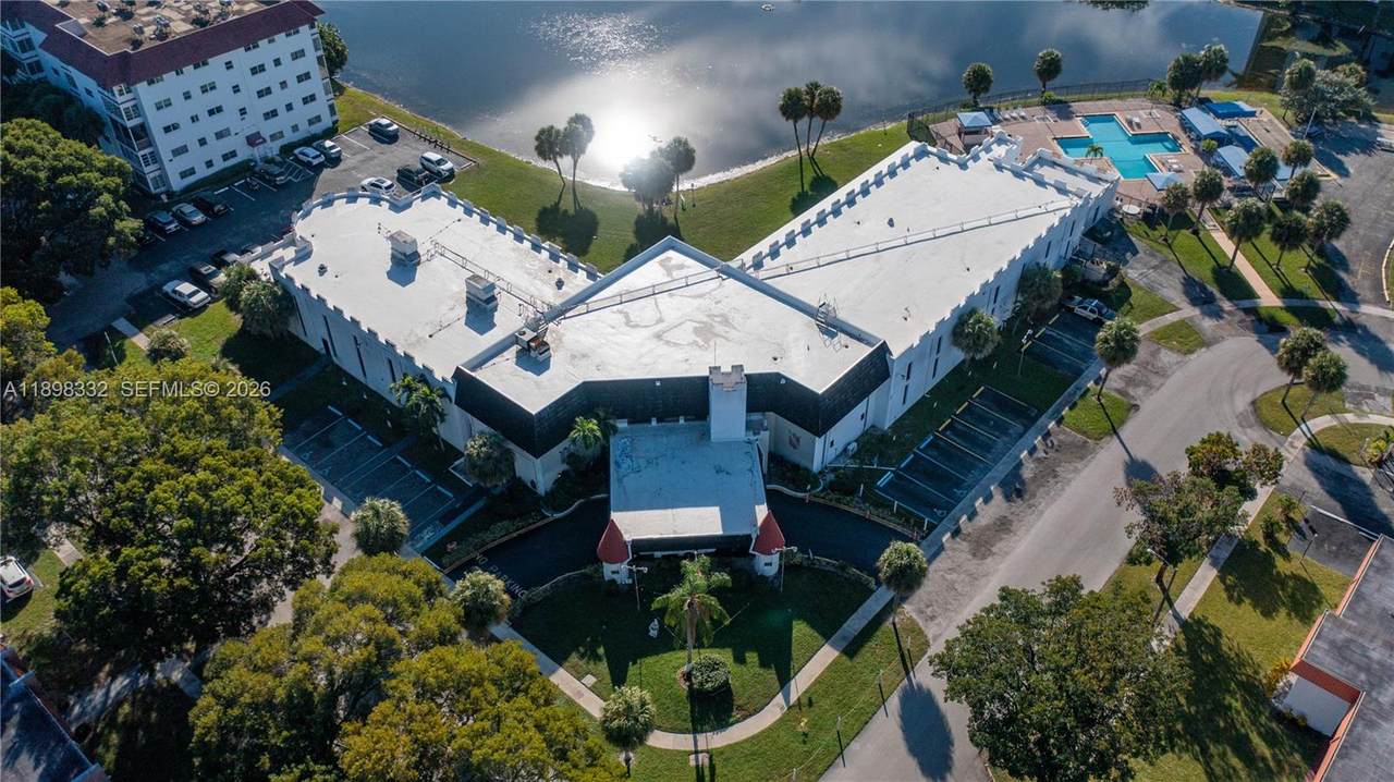 https://bt-photos.global.ssl.fastly.net/miami/1280_boomver_4_A11898332-2.jpg