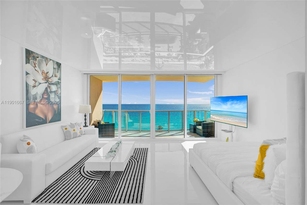 2501 Ocean Dr - Photo 1