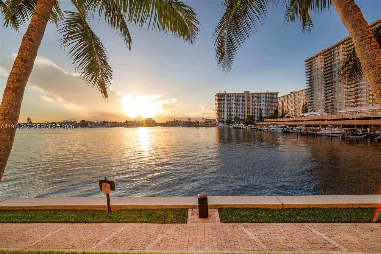 https://bt-photos.global.ssl.fastly.net/miami/1280_boomver_3_A11911212-2.jpg
