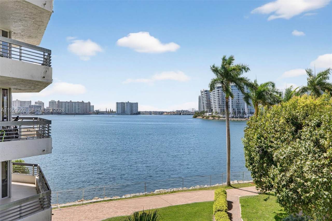 https://bt-photos.global.ssl.fastly.net/miami/1280_boomver_4_A11920992-2.jpg