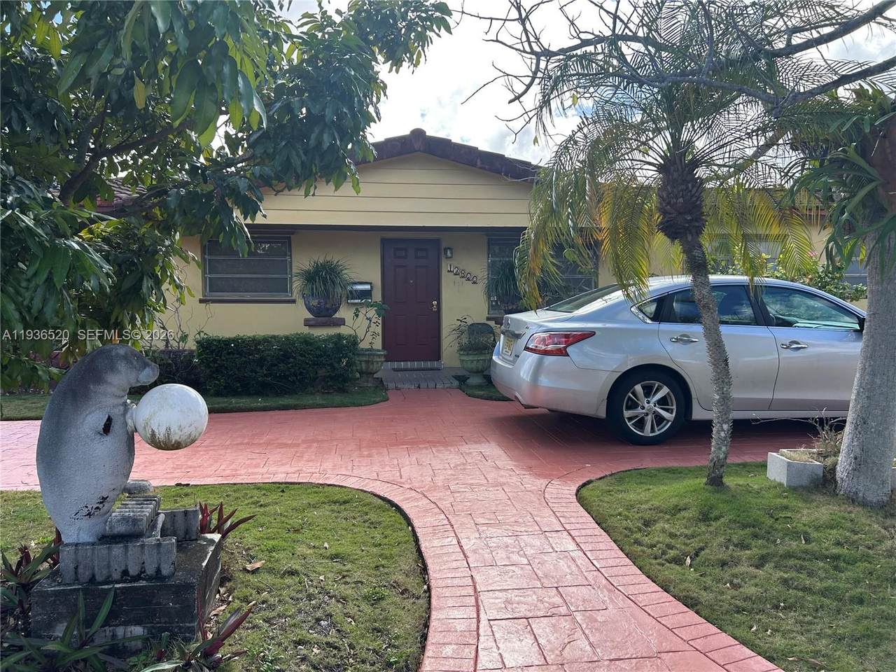 13800 73rd St - Photo 1