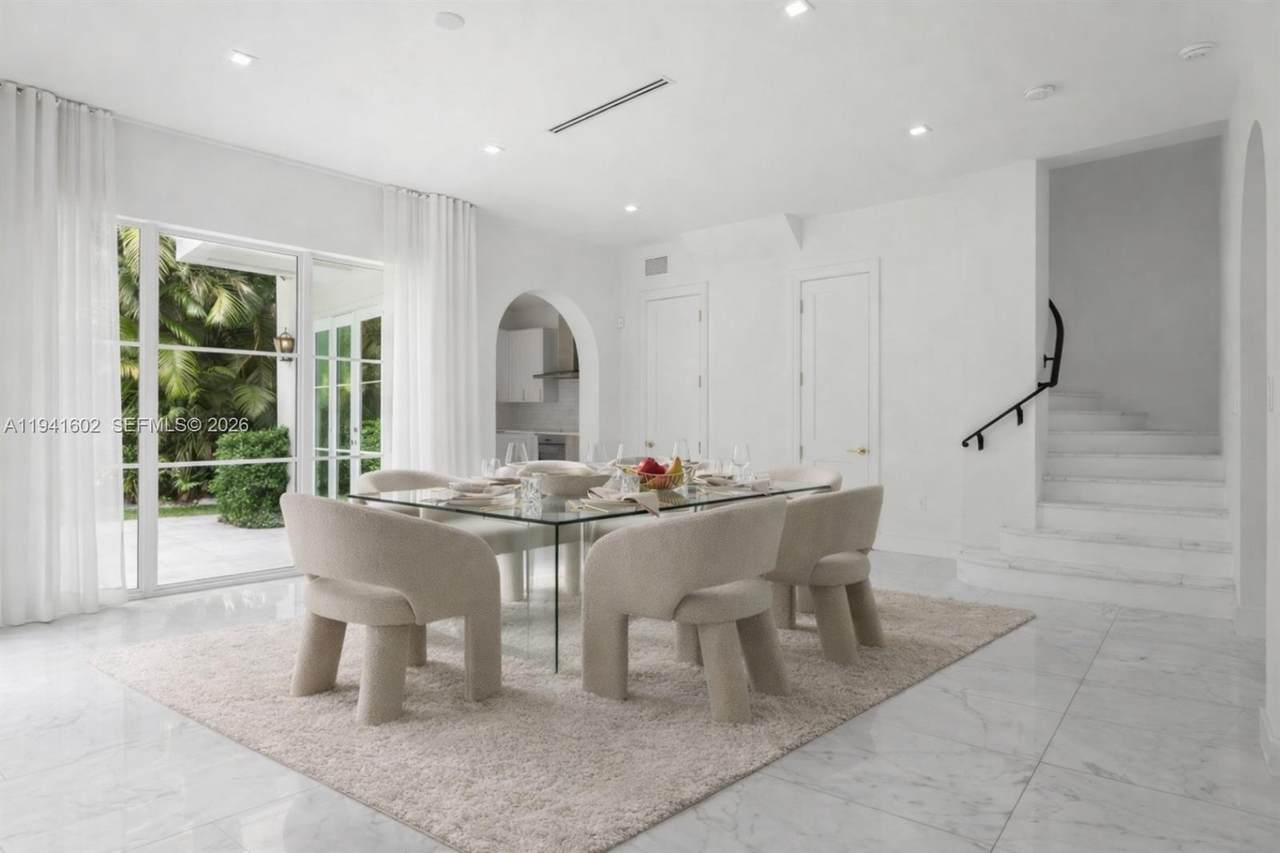 https://bt-photos.global.ssl.fastly.net/miami/1280_boomver_5_A11941602-2.jpg
