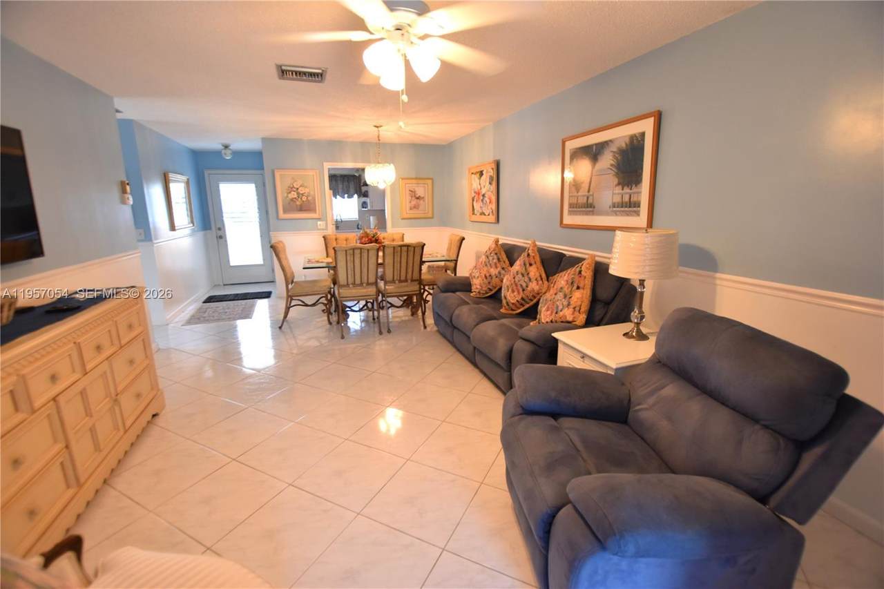 https://bt-photos.global.ssl.fastly.net/miami/1280_boomver_3_A11957054-2.jpg