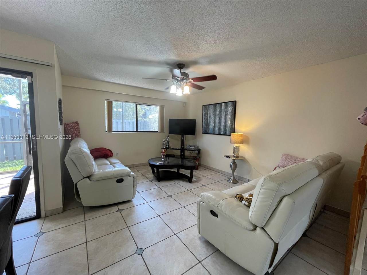 https://bt-photos.global.ssl.fastly.net/miami/1280_boomver_4_A11960012-2.jpg