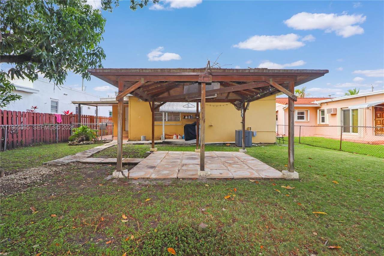 https://bt-photos.global.ssl.fastly.net/miami/1280_boomver_4_A11965065-2.jpg