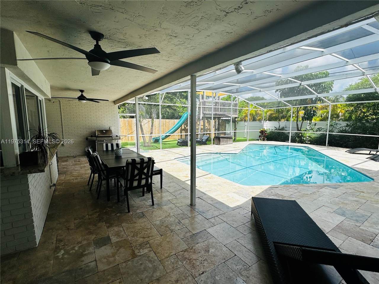 https://bt-photos.global.ssl.fastly.net/miami/1280_boomver_4_A11975314-2.jpg