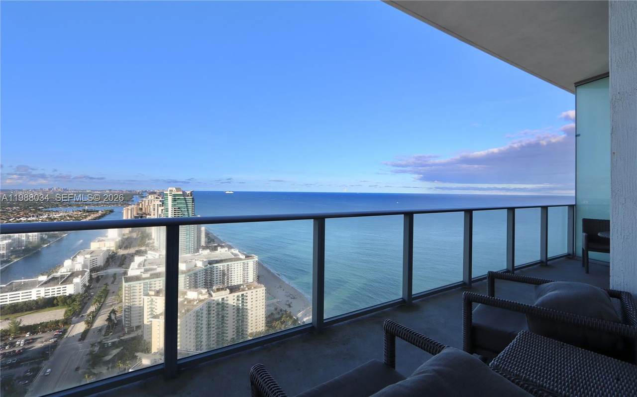 4111 Ocean Dr - Photo 1