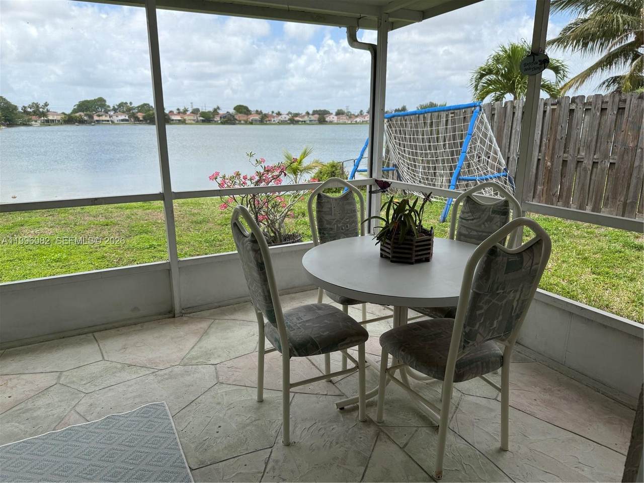 https://bt-photos.global.ssl.fastly.net/miami/1280_boomver_1_A11996082-2.jpg