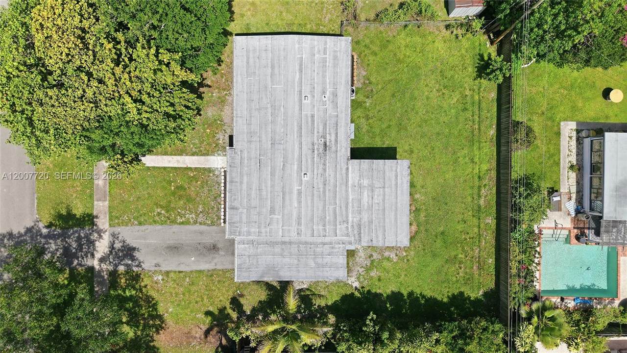 https://bt-photos.global.ssl.fastly.net/miami/1280_boomver_4_A12007720-2.jpg