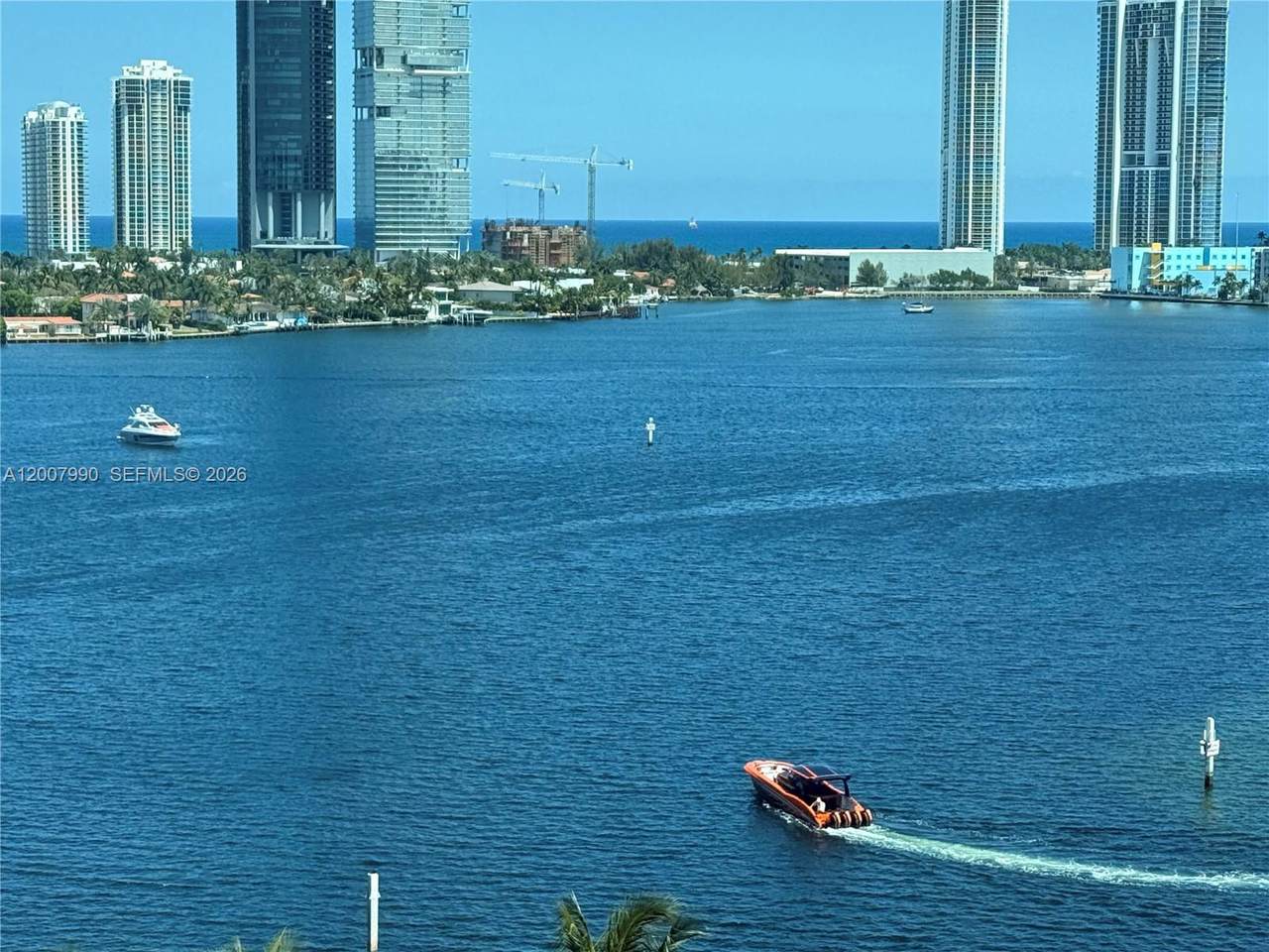 https://bt-photos.global.ssl.fastly.net/miami/1280_boomver_3_A12007990-2.jpg
