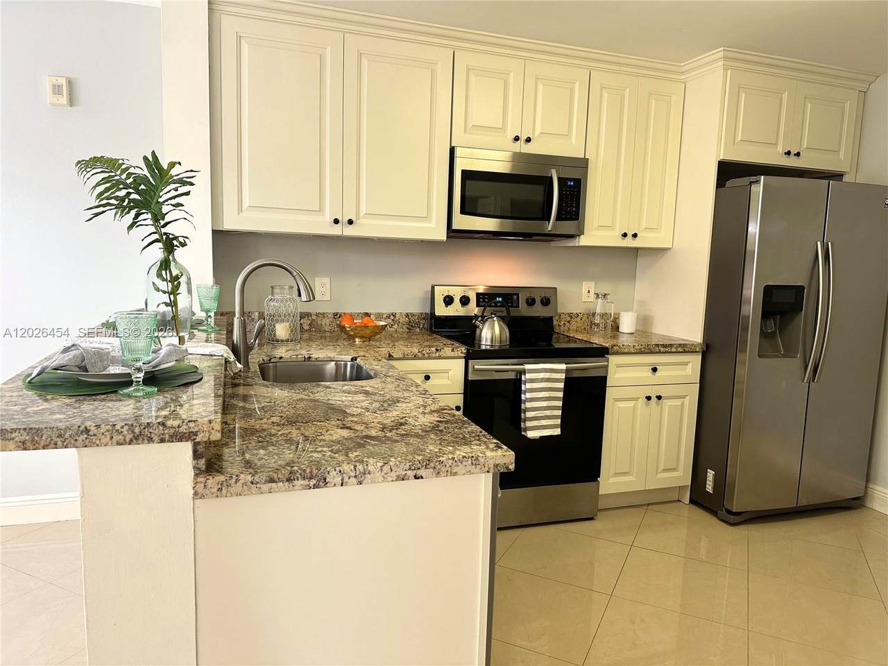 https://bt-photos.global.ssl.fastly.net/miami/1280_boomver_4_A12026454-2.jpg