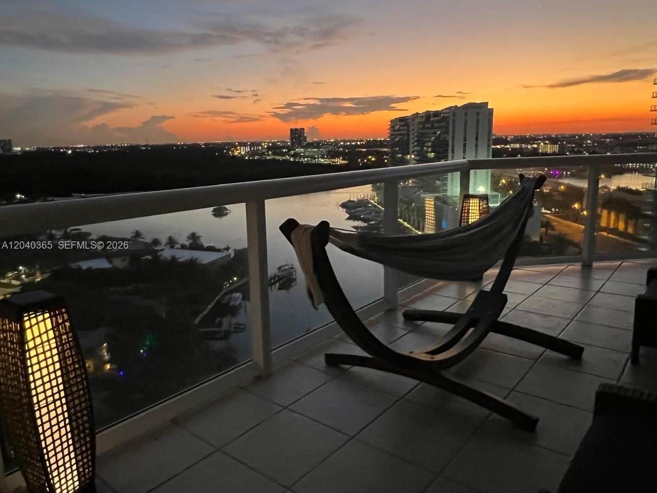 https://bt-photos.global.ssl.fastly.net/miami/1280_boomver_4_A12040365-2.jpg