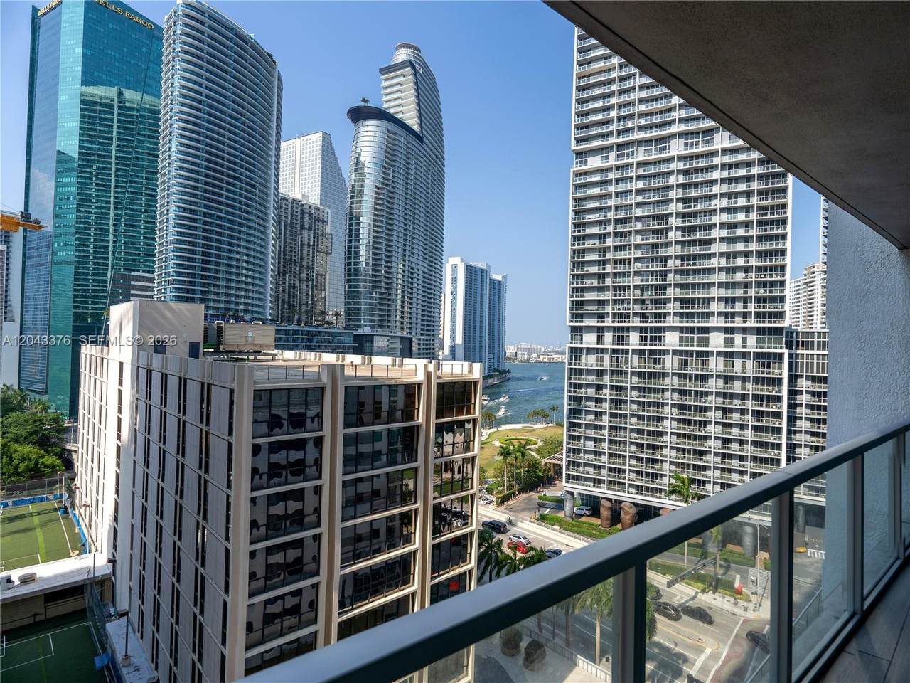 500 Brickell Ave - Photo 1