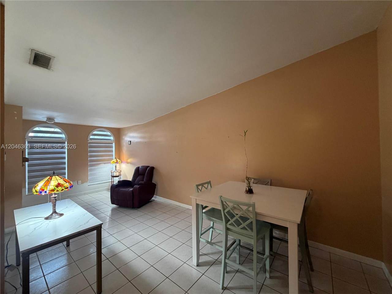 https://bt-photos.global.ssl.fastly.net/miami/1280_boomver_4_A12046363-2.jpg
