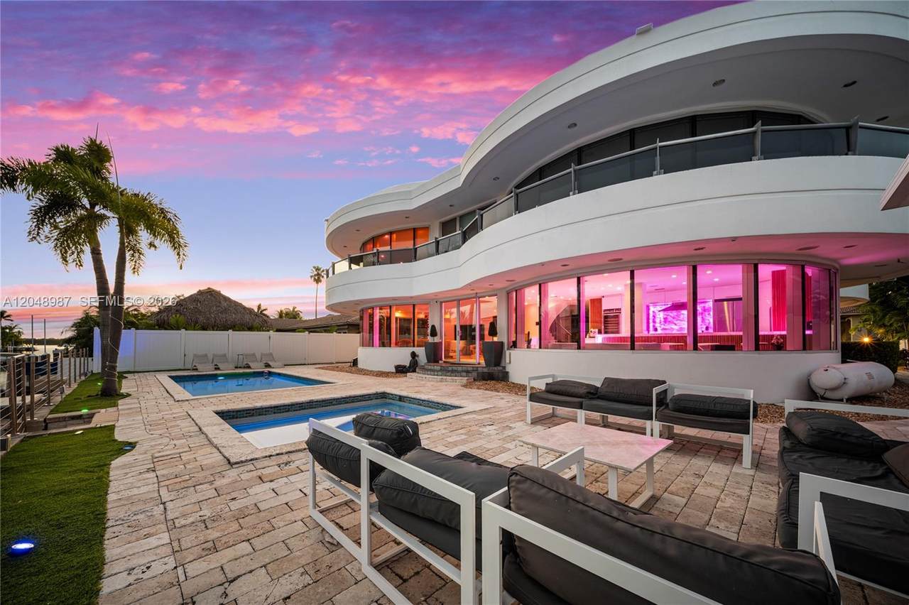 https://bt-photos.global.ssl.fastly.net/miami/1280_boomver_2_A12048987-2.jpg