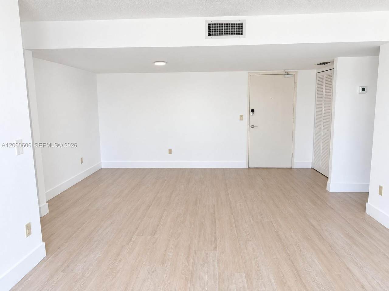 https://bt-photos.global.ssl.fastly.net/miami/1280_boomver_4_A12060606-2.jpg
